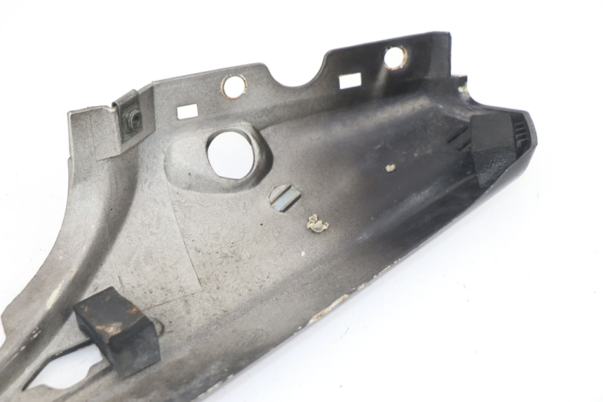 photo de REAR RIGHT PANEL YAMAHA TDM 3VD 850 (1991 - 1995)