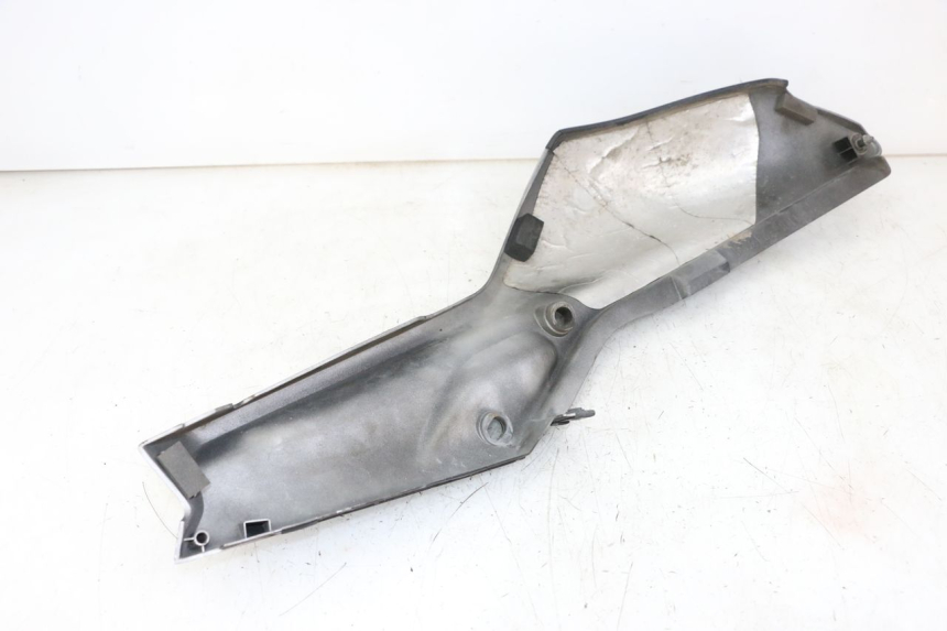 photo de REAR RIGHT PANEL YAMAHA TDR DELTABOX 125 (1993 - 2003)