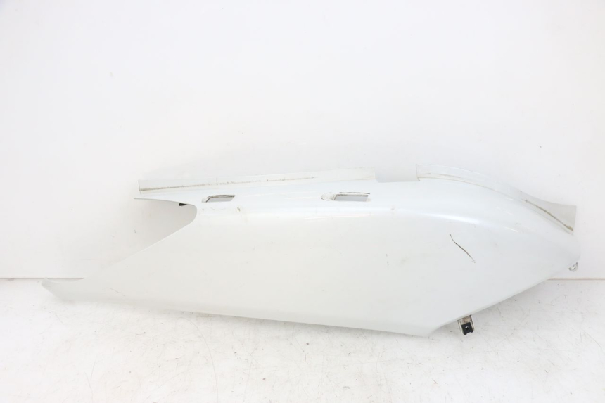 photo de RIGHT REAR SIDE PANEL YAMAHA X-MAX XMAX 250 (2006 - 2009)