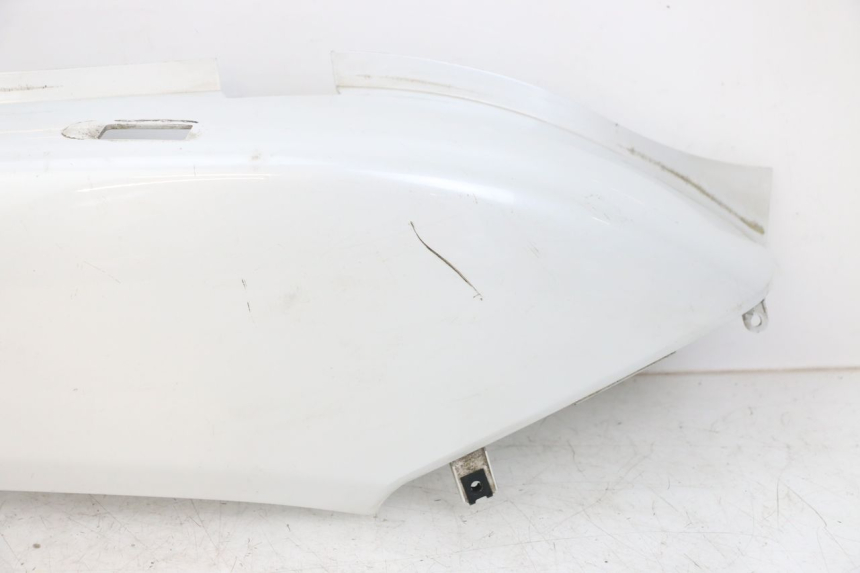 photo de RIGHT REAR SIDE PANEL YAMAHA X-MAX XMAX 250 (2006 - 2009)