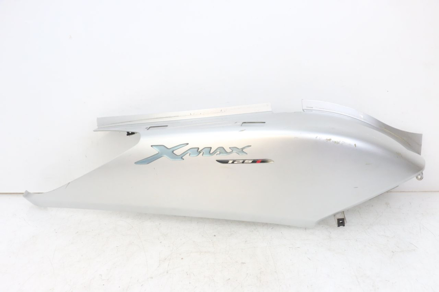 photo de RIGHT REAR SIDE PANEL YAMAHA XMAX X-MAX 125 (2006 - 2009)