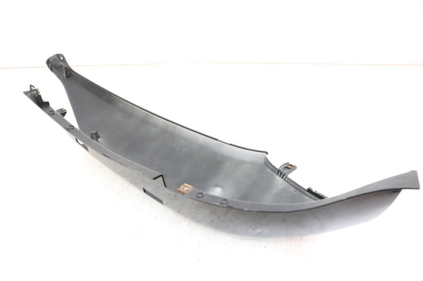 photo de RIGHT REAR SIDE PANEL YAMAHA XMAX X-MAX 125 (2006 - 2009)