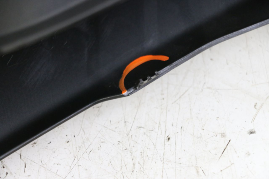 photo de REAR RIGHT PANEL YAMAHA YP T-MAX TMAX 530 (2017 - 2020)