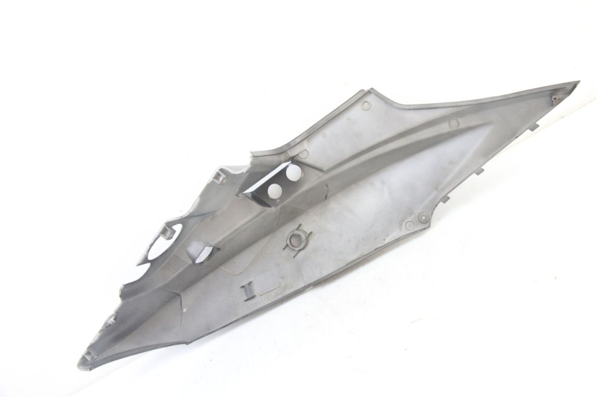 photo de LEFT REAR SIDE PANEL KYMCO AGILITY 4T 50 (2005 - 2018)