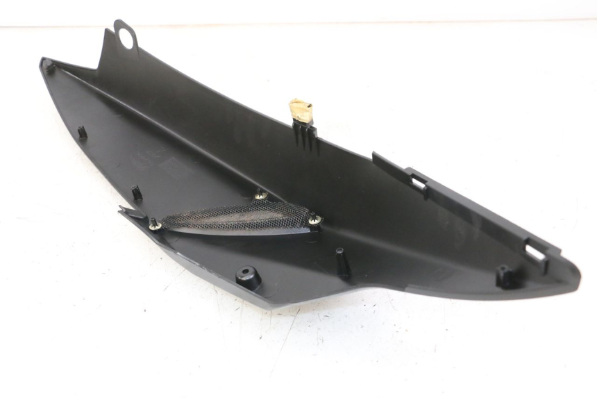 photo de REAR LEFT PANEL APRILIA SR MOTARD 50 (2012 - 2018)