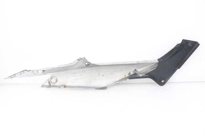 photo de REAR LEFT PANEL HONDA CBR R 125 (2003 - 2006)