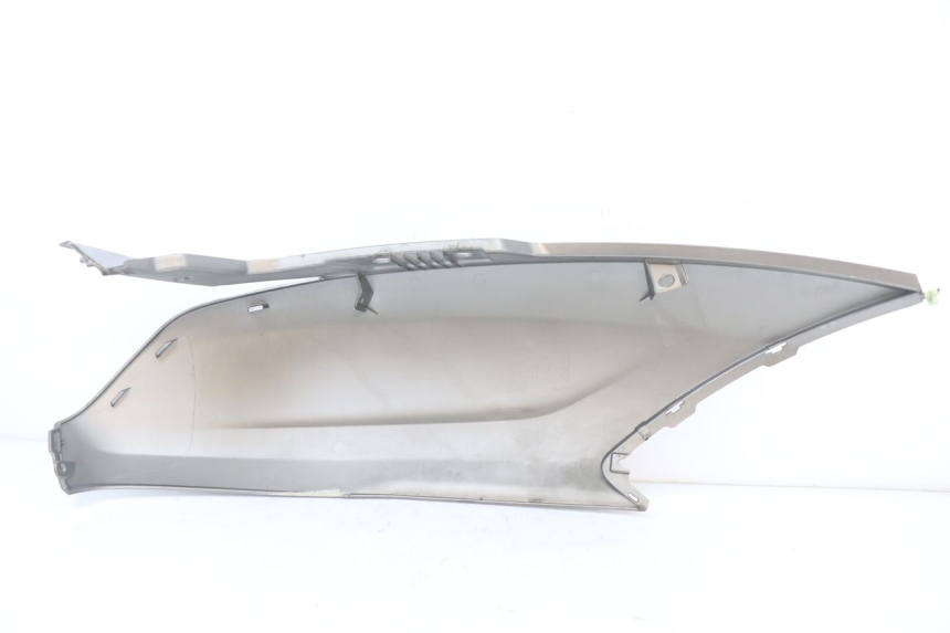 photo de REAR LEFT PANEL PEUGEOT CITYSTAR 50 (2013 - 2017)