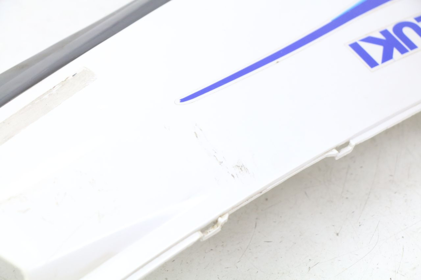 photo de LEFT REAR SIDE PANEL SUZUKI CP 80 (1985 - 1996)