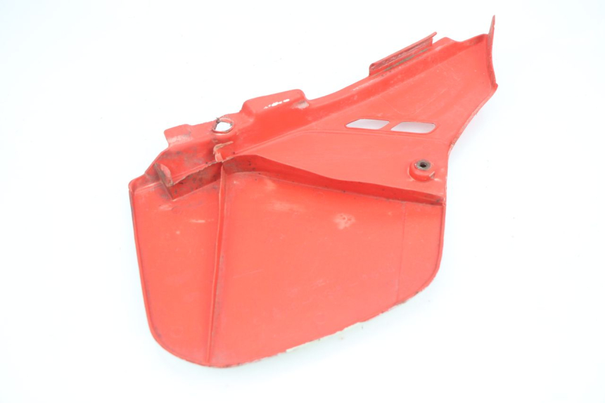 photo de REAR LEFT PANEL HONDA CR 125 (1989 - 1991)