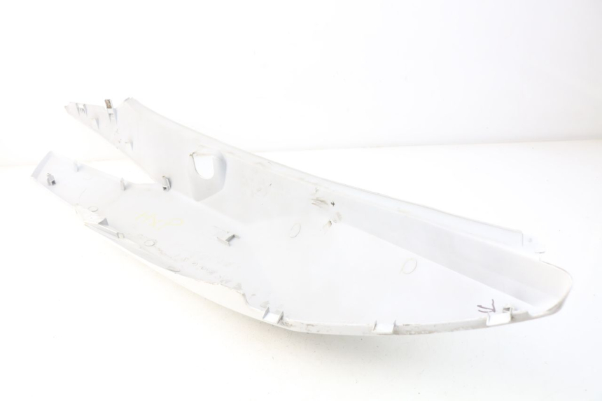 photo de REAR LEFT PANEL KYMCO DINK STREET 125 (2009 - 2014)