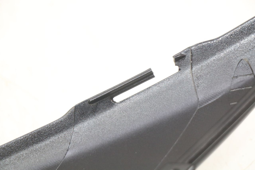 photo de LEFT REAR SIDE PANEL PIAGGIO FLY 4T 50 (2013 - 2017)