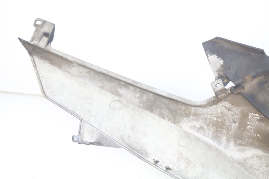 photo de LEFT REAR SIDE PANEL GILERA NEXUS 125 (2007 - 2009)