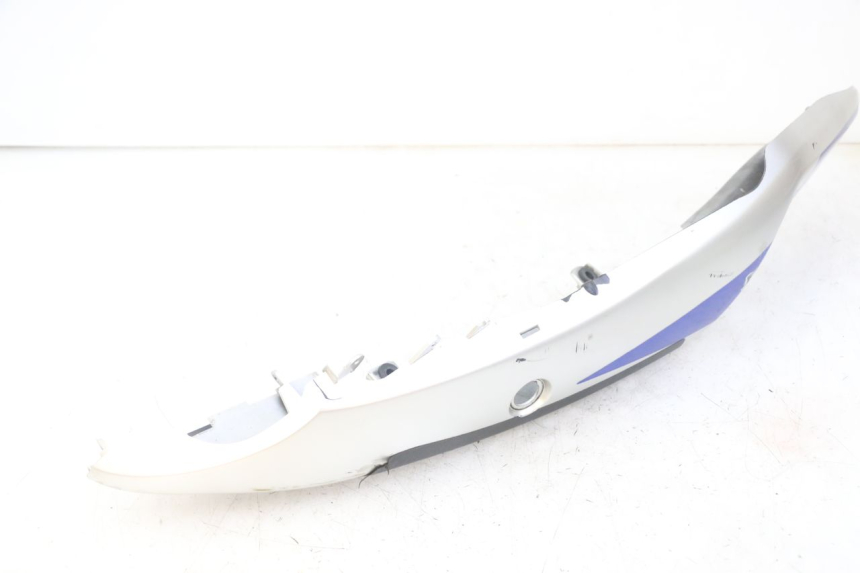 photo de REAR LEFT PANEL SUZUKI GS GSE 500 (2001 - 2003)