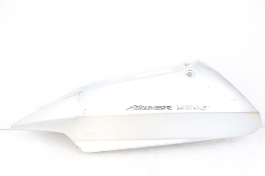 photo de REAR LEFT PANEL HONDA FJS SILVERWING SILVER WING 600 (2001 - 2010)