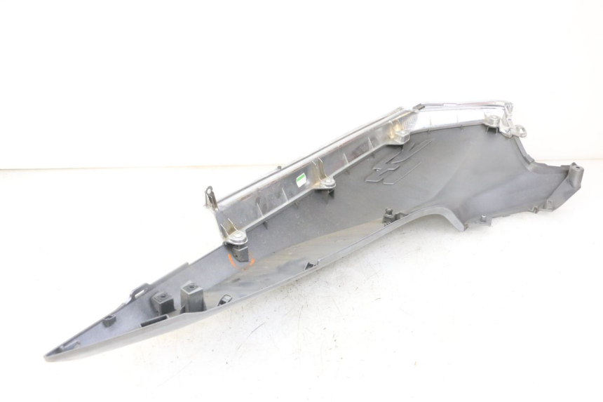 photo de REAR LEFT PANEL HONDA SH i 300 (2015 - 2020)