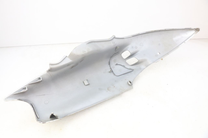 photo de LEFT REAR SIDE PANEL SYM JET EURO X 2T 50 (2003 - 2007)
