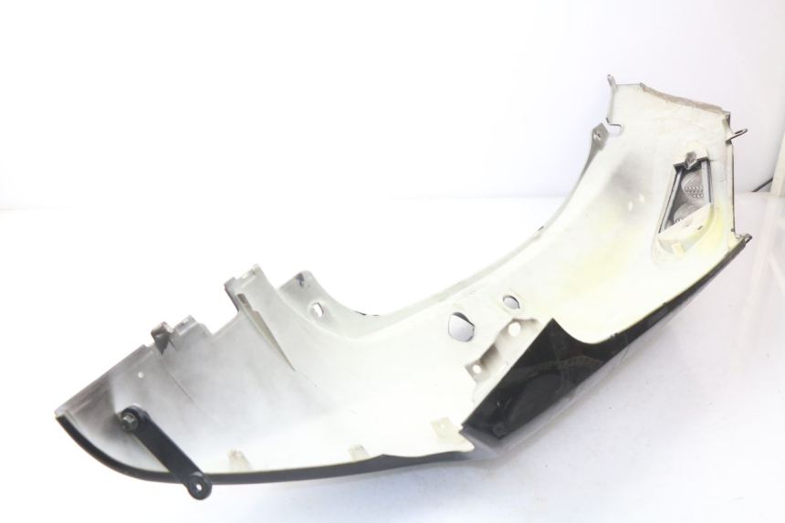 photo de LEFT REAR SIDE PANEL JONWAY AZTRAL 125 (2008 - 2017)