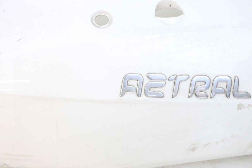 photo de LEFT REAR SIDE PANEL JONWAY AZTRAL 125 (2008 - 2017)