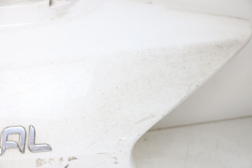 photo de LEFT REAR SIDE PANEL JONWAY AZTRAL 125 (2008 - 2017)