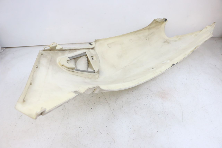 photo de LEFT REAR SIDE PANEL JONWAY AZTRAL 125 (2008 - 2017)