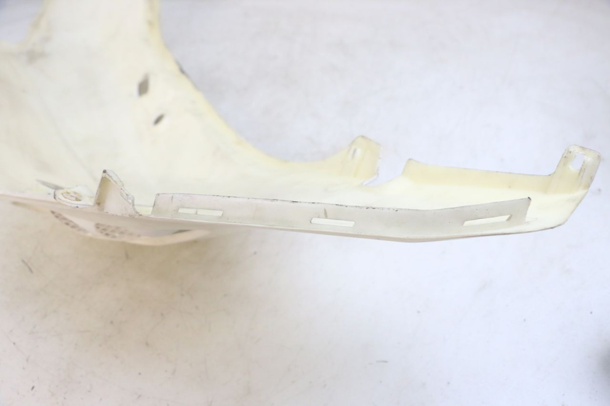 photo de LEFT REAR SIDE PANEL JONWAY AZTRAL 125 (2008 - 2017)