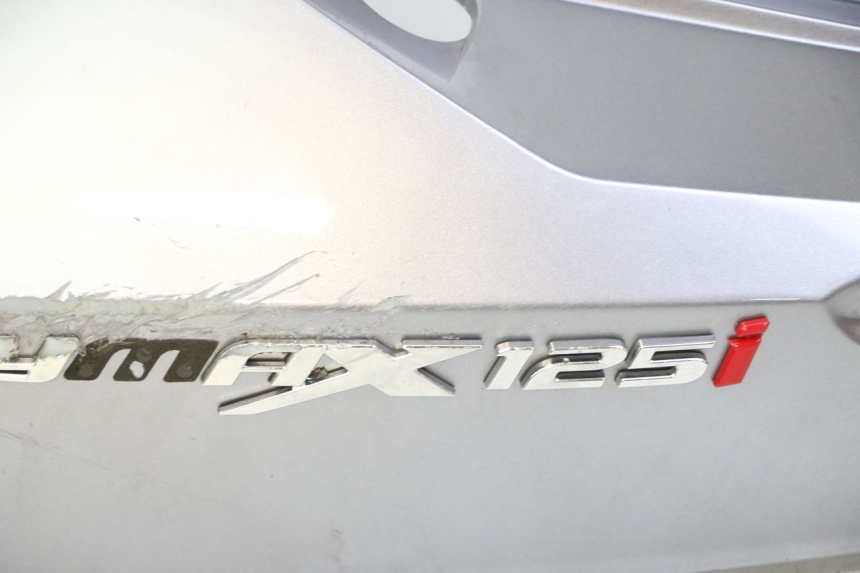 photo de REAR LEFT PANEL SYM JOYMAX 125 (2010 - 2017)