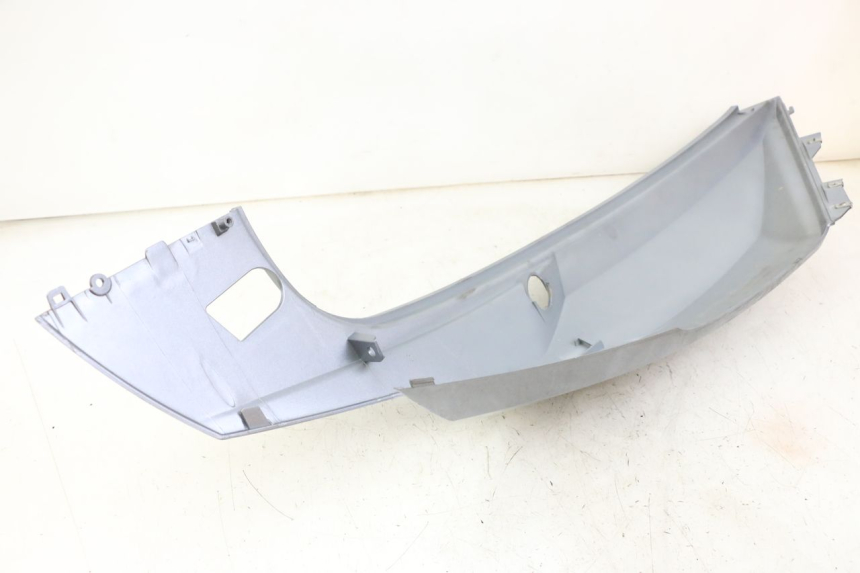 photo de REAR LEFT PANEL SYM JOYMAX 125 (2010 - 2017)
