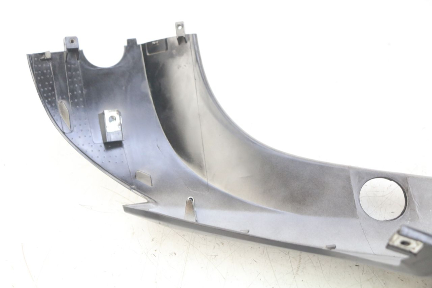 photo de LEFT REAR SIDE PANEL KYMCO AGILITY 16+ 4T 50 (2018 - 2023)