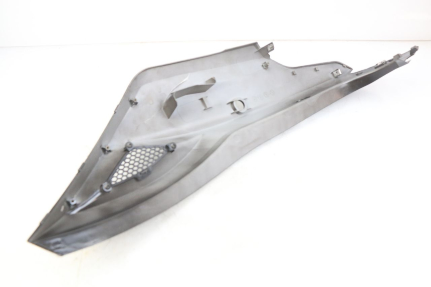 photo de LEFT REAR SIDE PANEL KYMCO AGILITY 16+ 4T 50 (2018 - 2023)