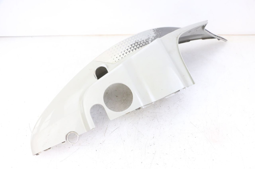 photo de LEFT REAR SIDE PANEL KYMCO AGILITY 4T 50 (2018 - 2022)