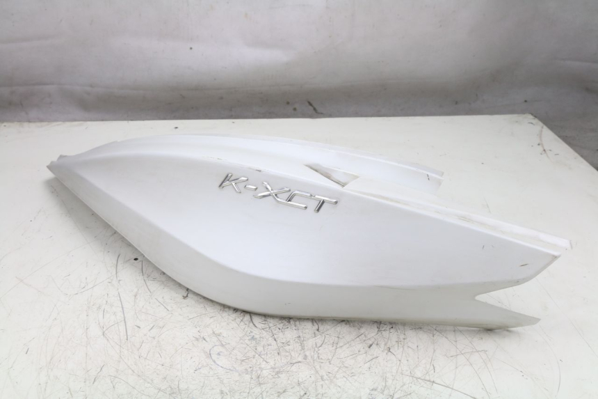 photo de REAR LEFT PANEL KYMCO K-XCT 125 (2013 - 2017)