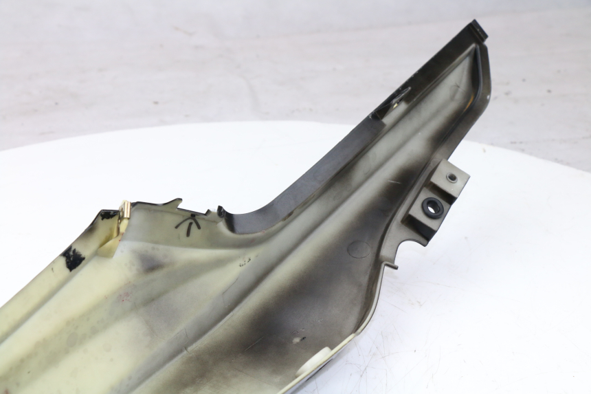 photo de REAR LEFT PANEL LONCIN LX 125 (2010 - 2015)