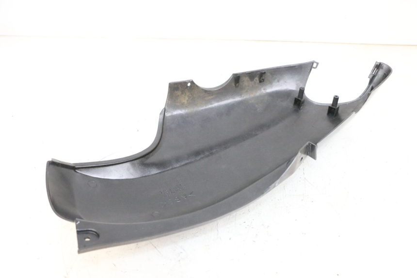 photo de REAR LEFT PANEL YAMAHA NEO'S NEOS 2T 50 (1998 - 2007) - Zoom on usage condition