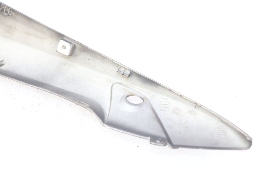 photo de LEFT REAR SIDE PANEL GILERA NEXUS 125 (2009 - 2013)