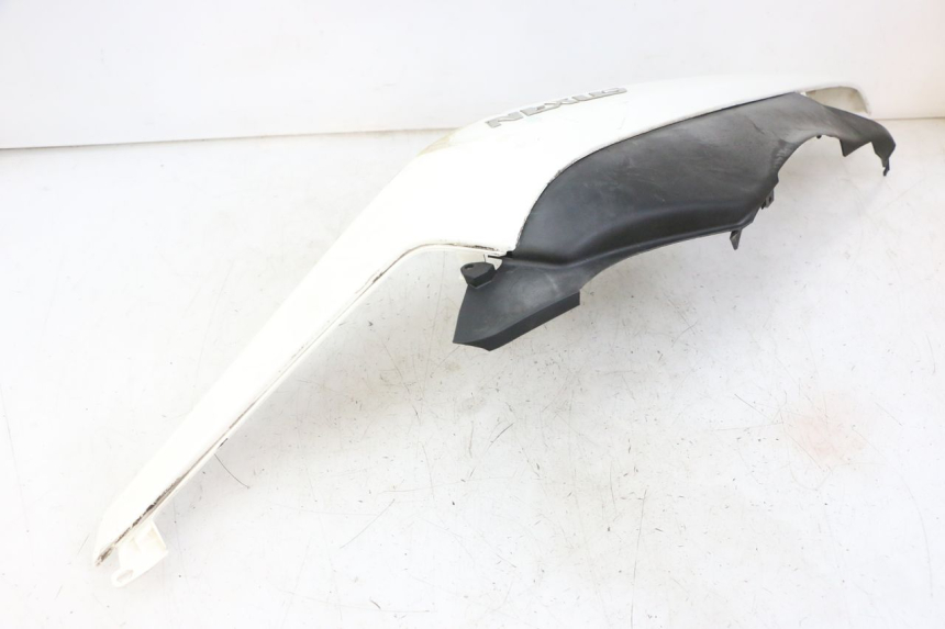 photo de LEFT REAR SIDE PANEL GILERA NEXUS 125 (2009 - 2013)