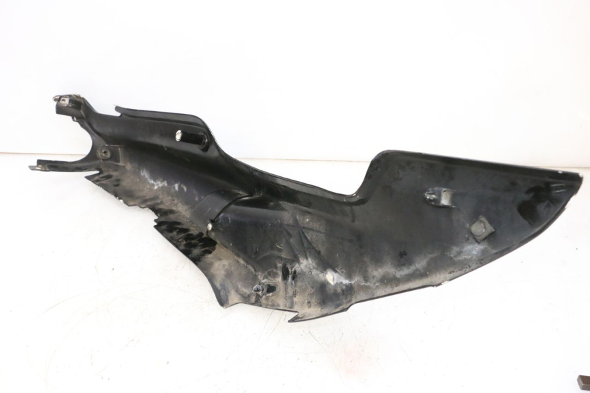 photo de REAR LEFT PANEL HONDA NSR R 125 (1994 - 2003) - Technical close-up