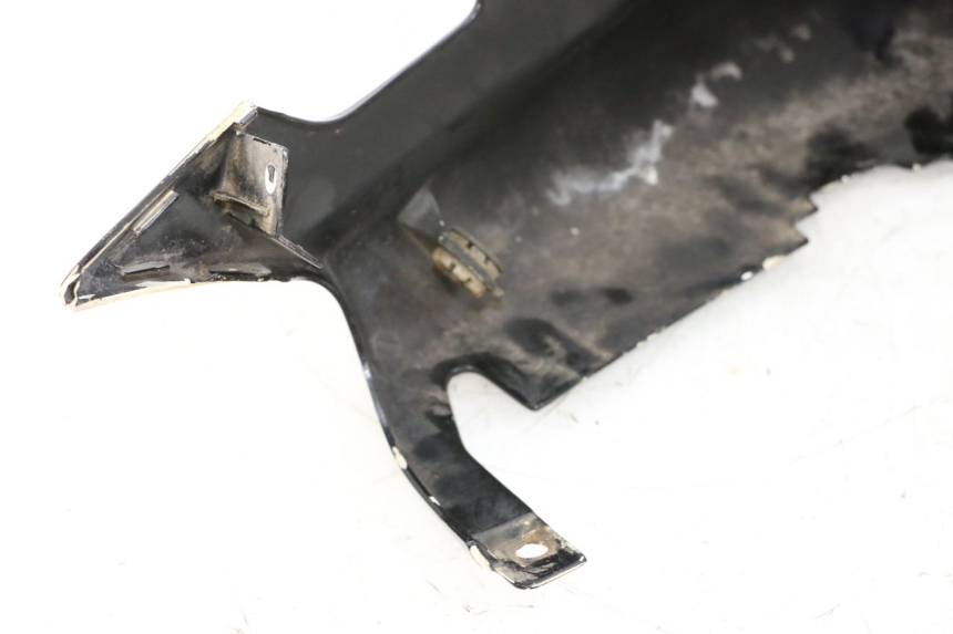 photo de REAR LEFT PANEL HONDA NSR R 125 (1994 - 2003) - Surface and material condition