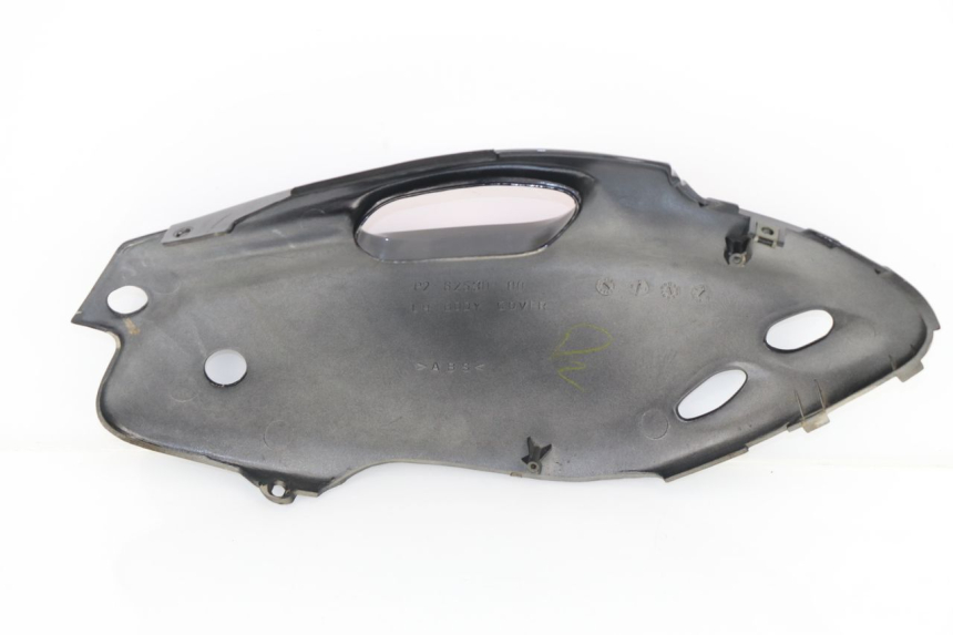 photo de REAR LEFT PANEL PGO LIGERO 50 (2006 - 2010)