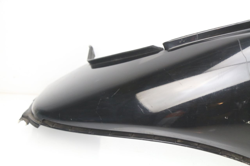 photo de REAR LEFT PANEL PIAGGIO BEVERLY 125 (2001 - 2004)