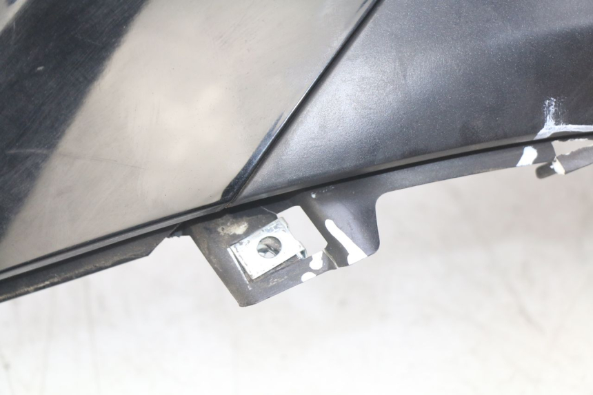 photo de LEFT REAR SIDE PANEL PIAGGIO BEVERLY 125 (2010 - 2015)