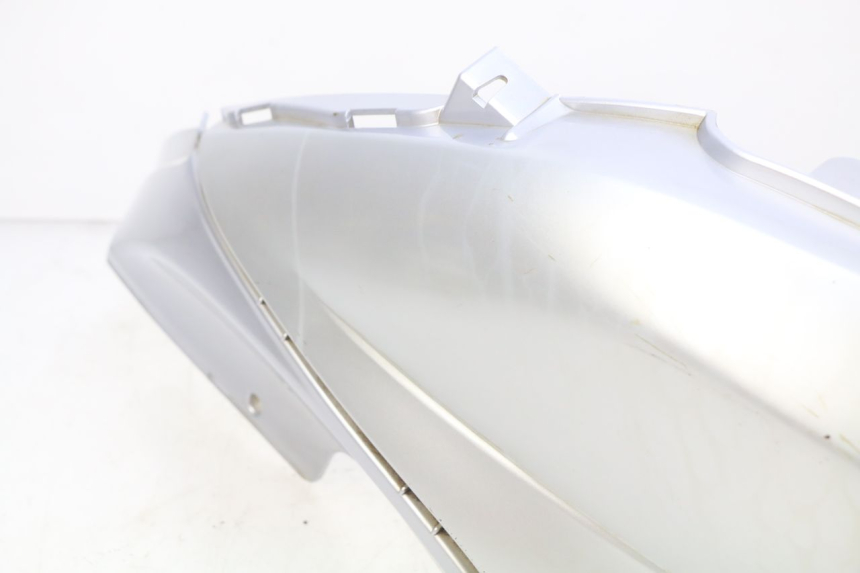 photo de LEFT REAR SIDE PANEL PIAGGIO FLY 100 (2006 - 2010)