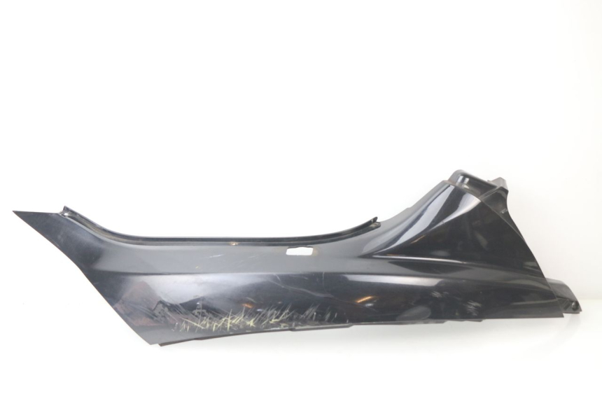 photo de LEFT REAR SIDE PANEL PIAGGIO MP3 125 (2006 - 2014)