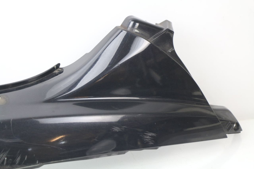 photo de LEFT REAR SIDE PANEL PIAGGIO MP3 125 (2006 - 2014)