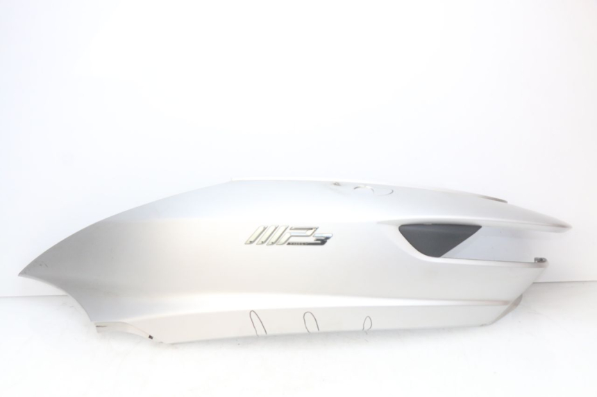 photo de LEFT REAR SIDE PANEL PIAGGIO MP3 500 (2014 - 2016)