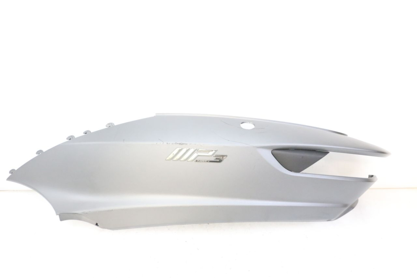 photo de LEFT REAR SIDE PANEL PIAGGIO MP3 500 (2014 - 2016)