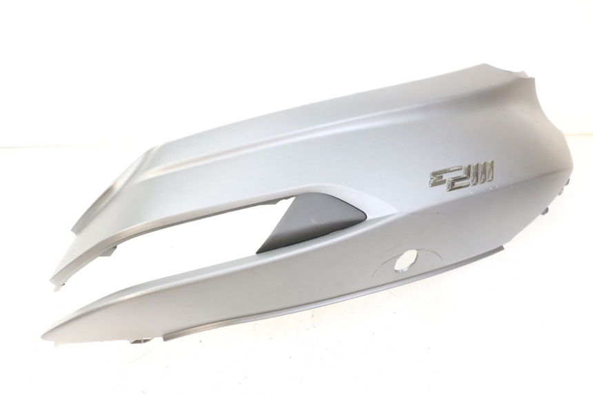 photo de LEFT REAR SIDE PANEL PIAGGIO MP3 500 (2014 - 2016)