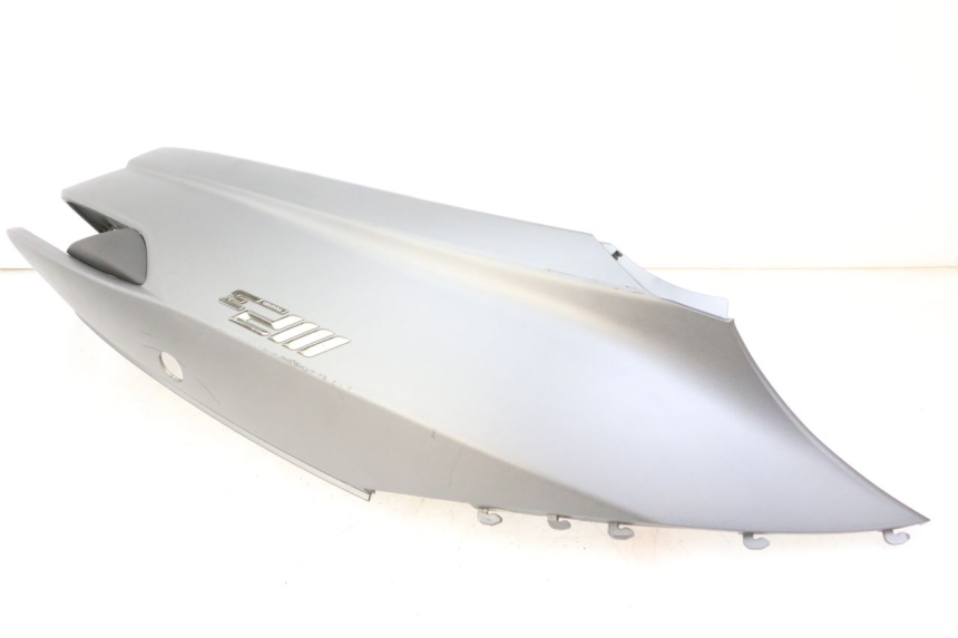 photo de LEFT REAR SIDE PANEL PIAGGIO MP3 500 (2014 - 2016)
