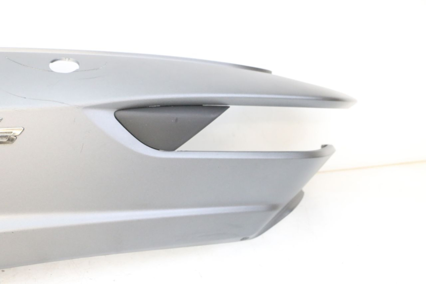 photo de LEFT REAR SIDE PANEL PIAGGIO MP3 500 (2014 - 2016)