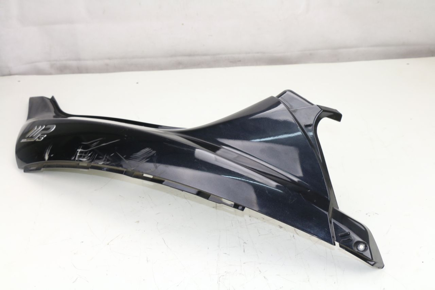 photo de LEFT REAR SIDE PANEL PIAGGIO MP3 125 (2006 - 2014)