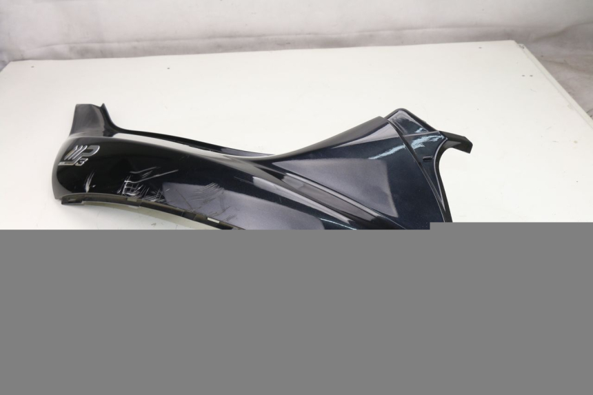 photo de LEFT REAR SIDE PANEL PIAGGIO MP3 125 (2006 - 2014)